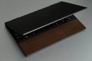 HP Envy X360 13 Wood Edition 全体