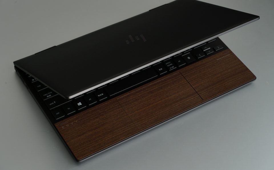 異素材コラボがステキな”HP ENVY x360 13 Wood Edition”を迎えた2021年 その1