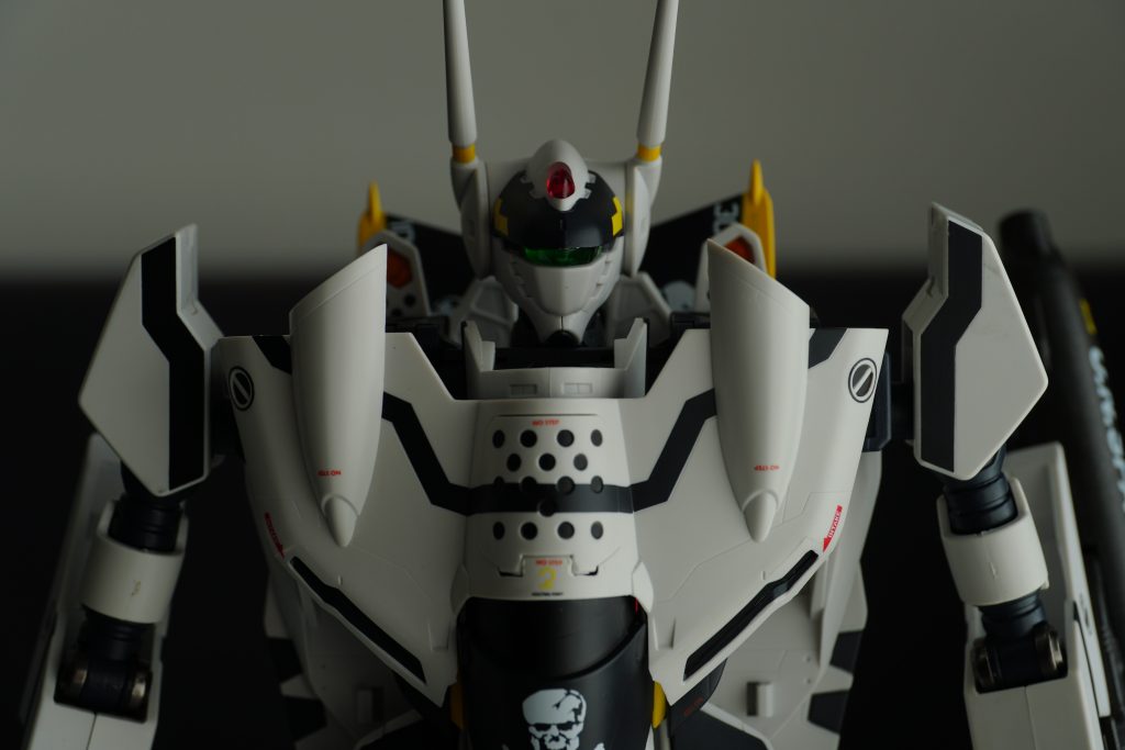 VF-0S バトロイド 頭部