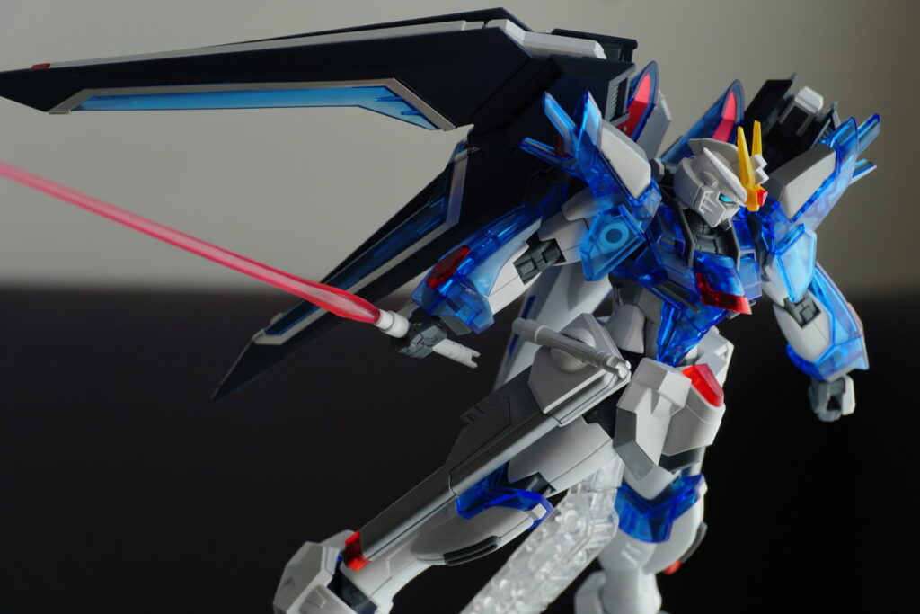C賞 HG 1/144 ライジングフリーダムガンダム ソリッドクリア ビームサーベル