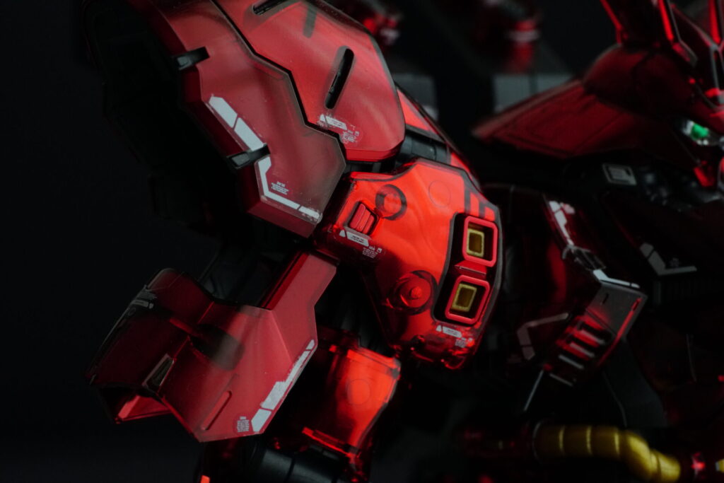 RG サザビー メカニカルコアメッキ 右肩