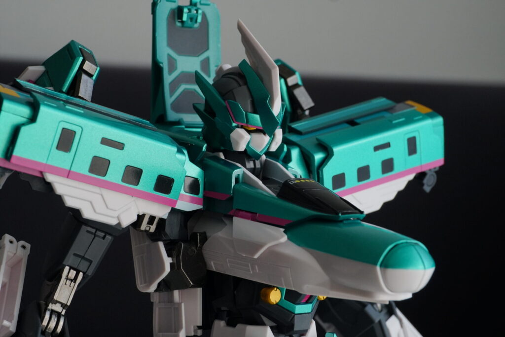 超合金魂 新幹線変形ロボ シンカリオン E5はやぶさ ロボット バストアップ左斜め前