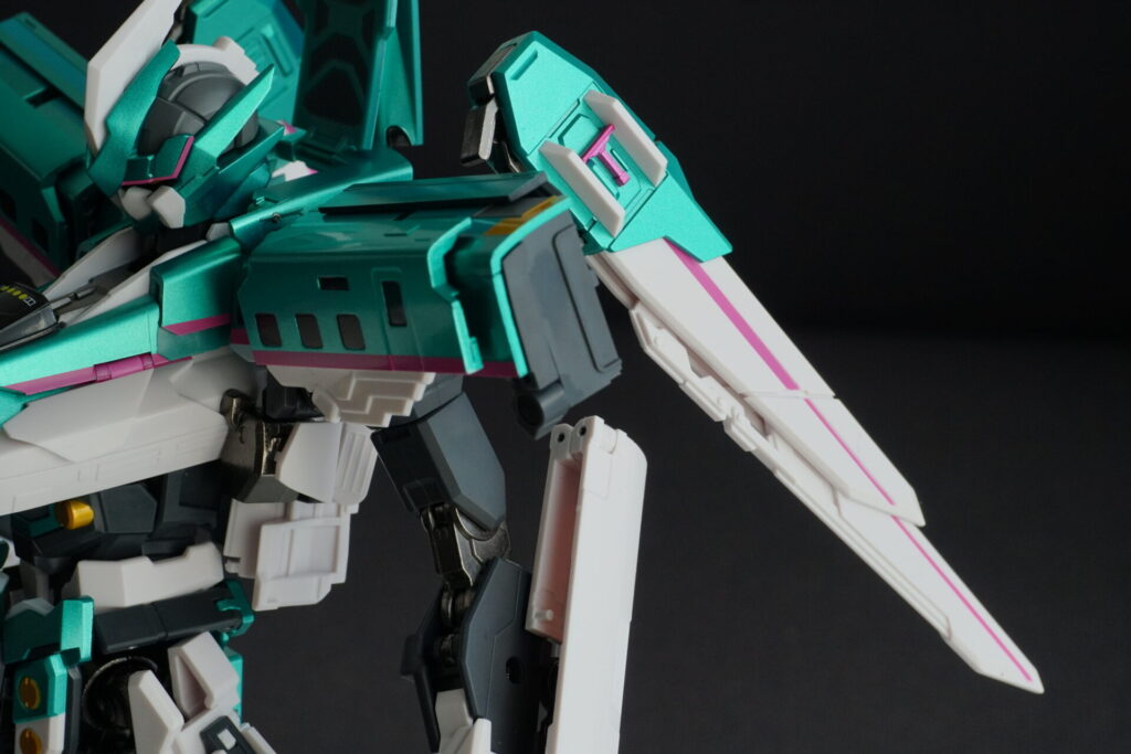 超合金魂 新幹線変形ロボ シンカリオン E5はやぶさ ロボット 肩部ウイング