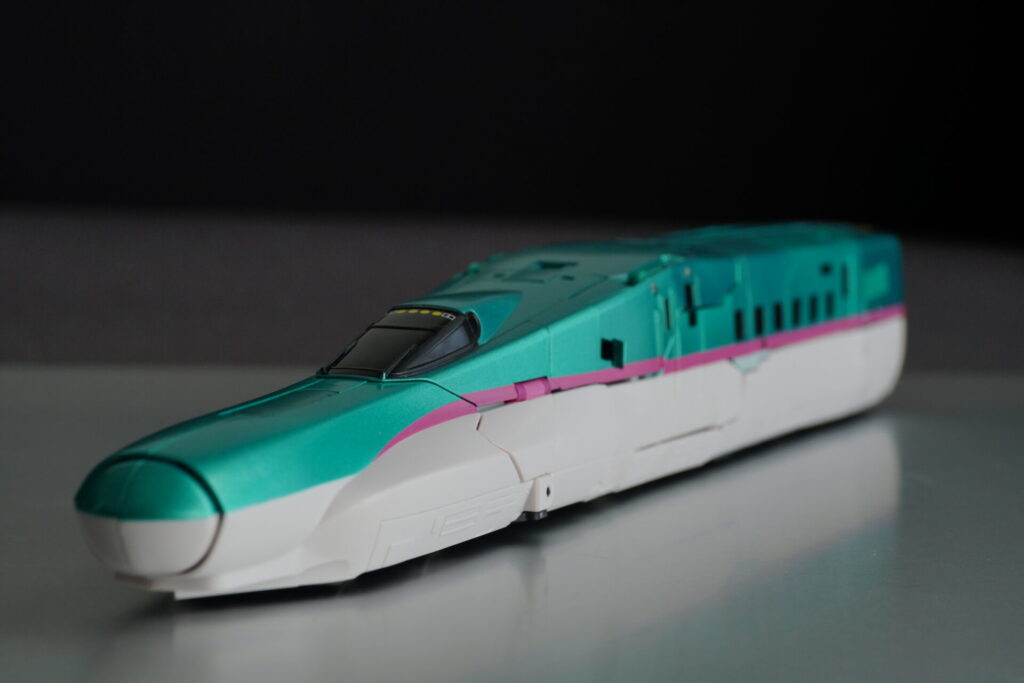 超合金魂 新幹線変形ロボ シンカリオン E5はやぶさ 新幹線モード 先頭車両 右斜め前