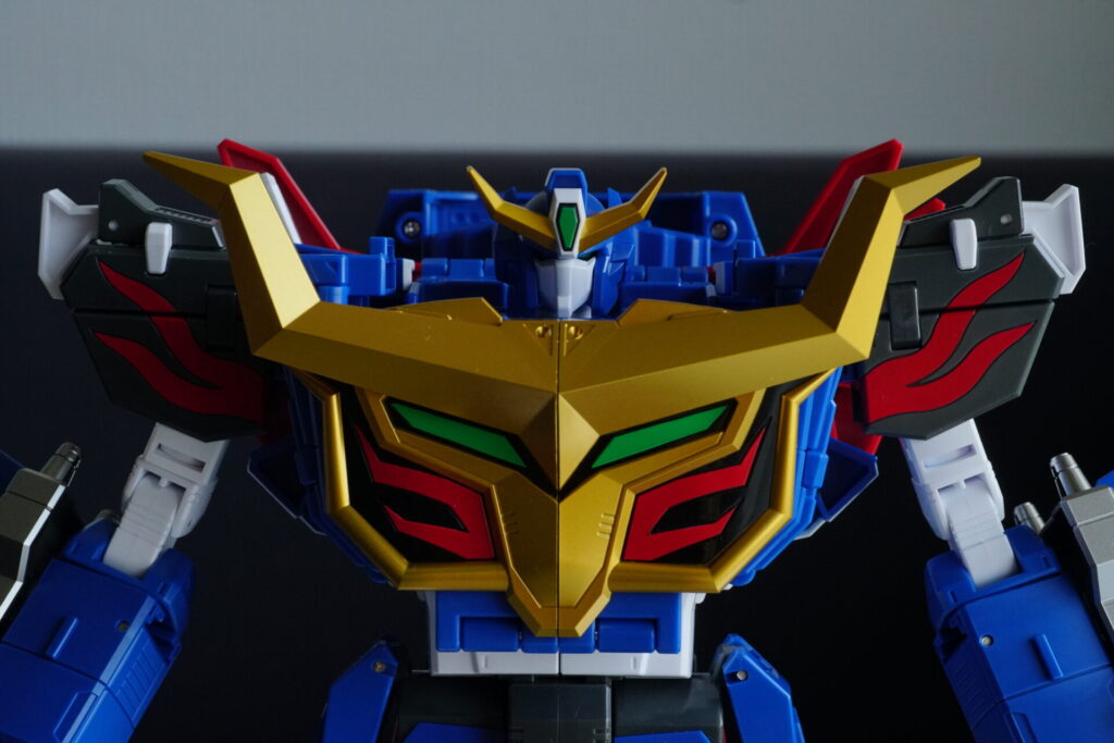 TOYRISE ドラゴンカイザー 正面バストアップ